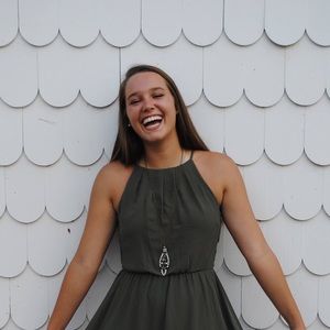 Meet your Posher, Rachel